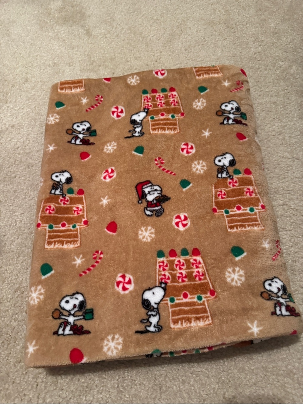 Peanuts Snoopy Christmas Fleece Blanket Brown Holiday 2m x 1.8m